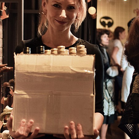 Akce: Hůlkařka Ženám