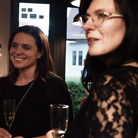 Akce: Hůlkařka Ženám