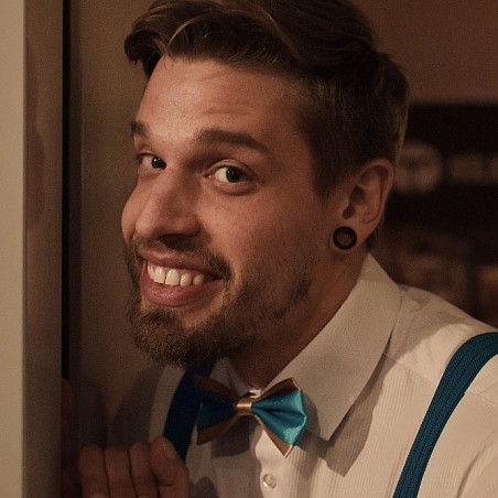 Akce: Hůlkařka Ženám